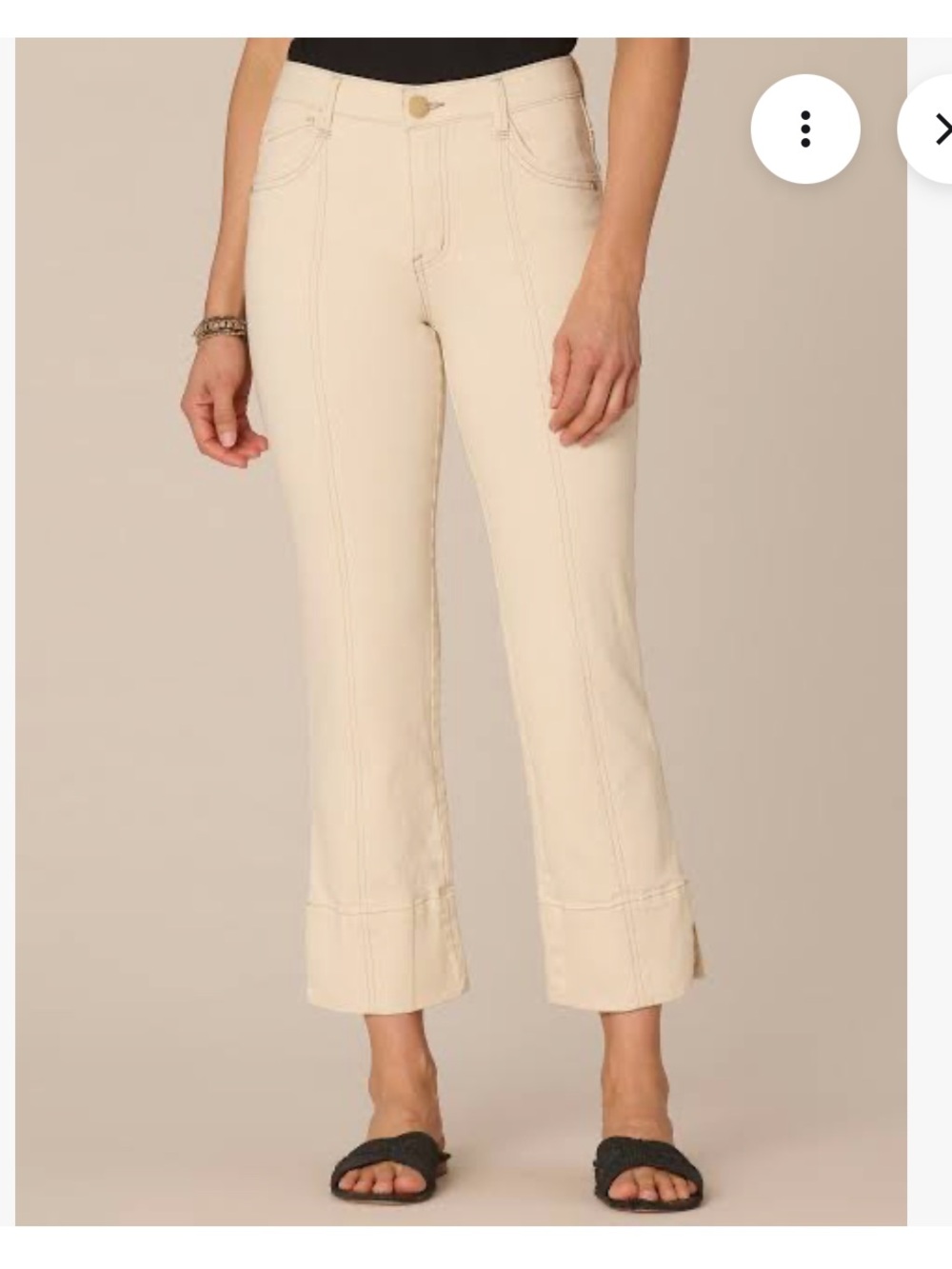 Democracy "Ab"solution Center Seam Kick Flare Crop Pants 4P Cream